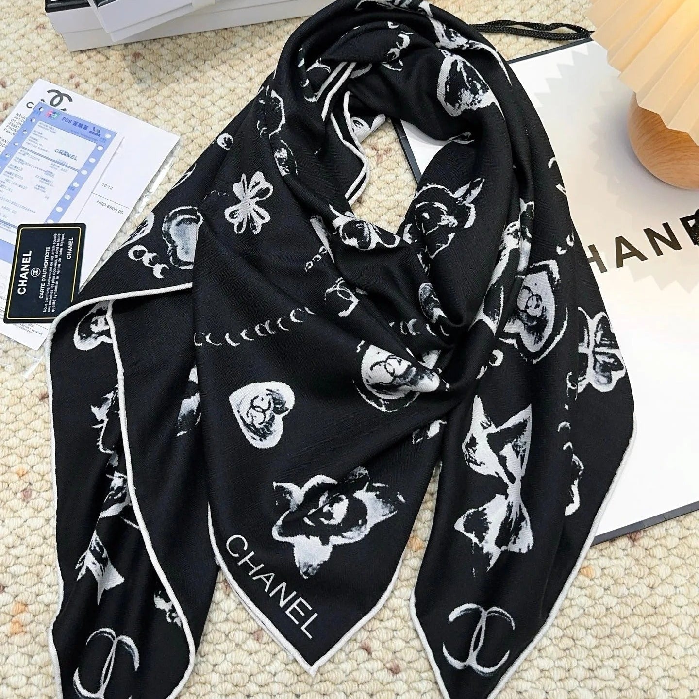 CHANEL 25S SCARF 140 CM IN CASHMERE SILK 943924