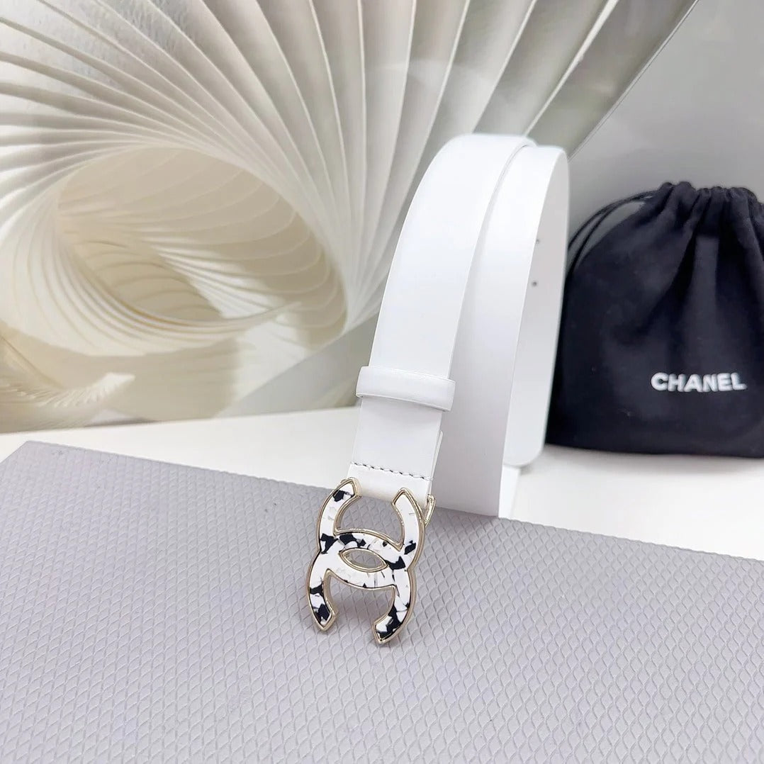 CC 30MM BELT IN WHITE SHINNY CALFSKIN WHITE LOGO