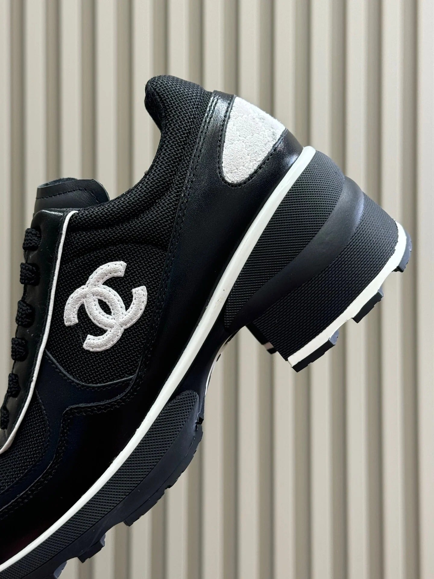 Chanel 2026 Sneaker Black mix White Leather Mesh 592919