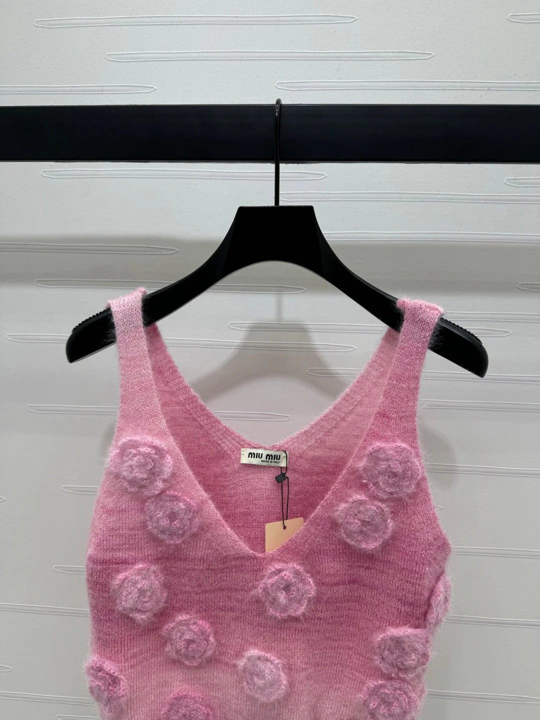 MIUMIU KNIT VEST WITH 3D FLORAL DETAILS 274890