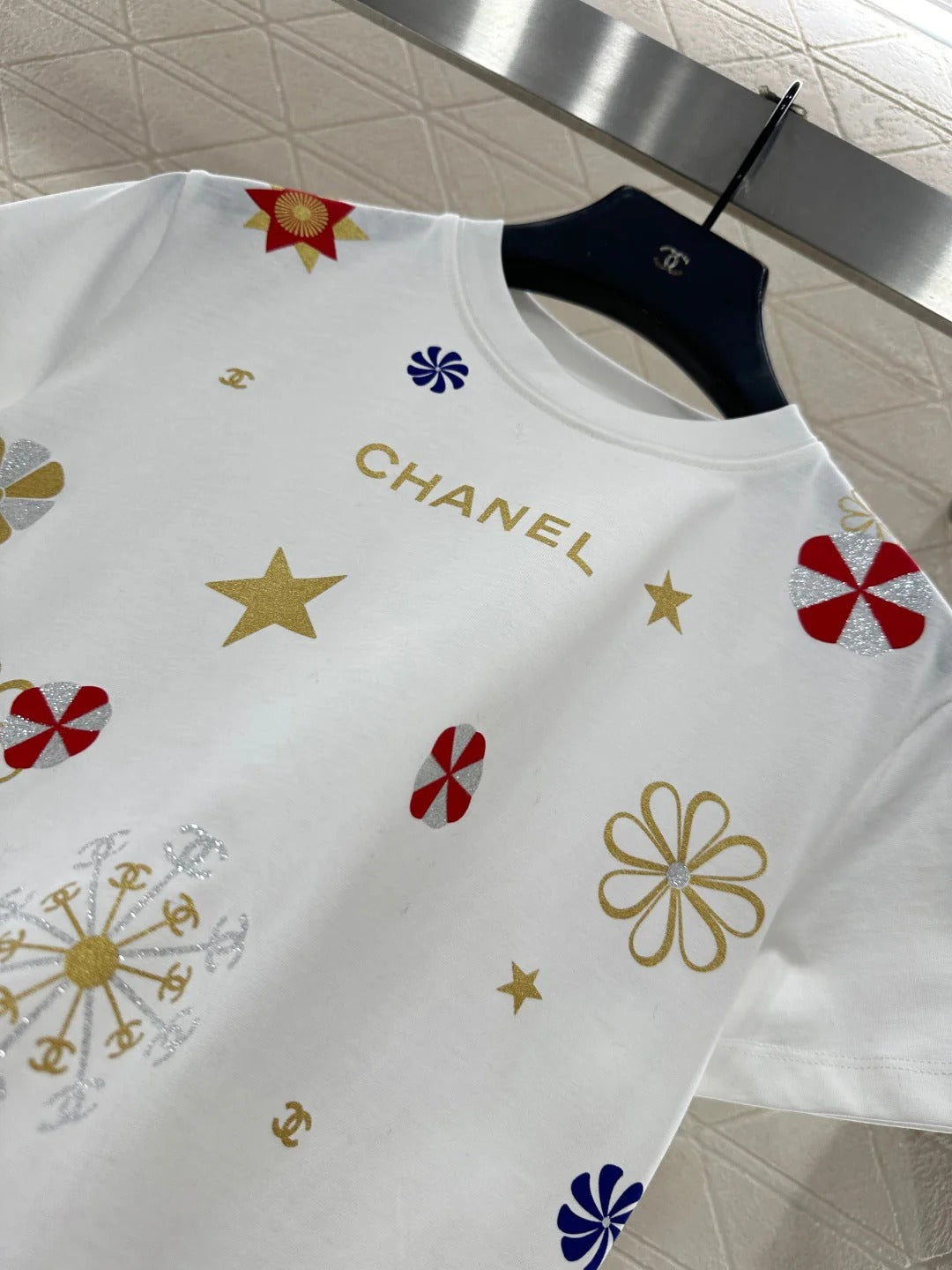 CHANEL 25S PRINTED T-SHIRT 650
