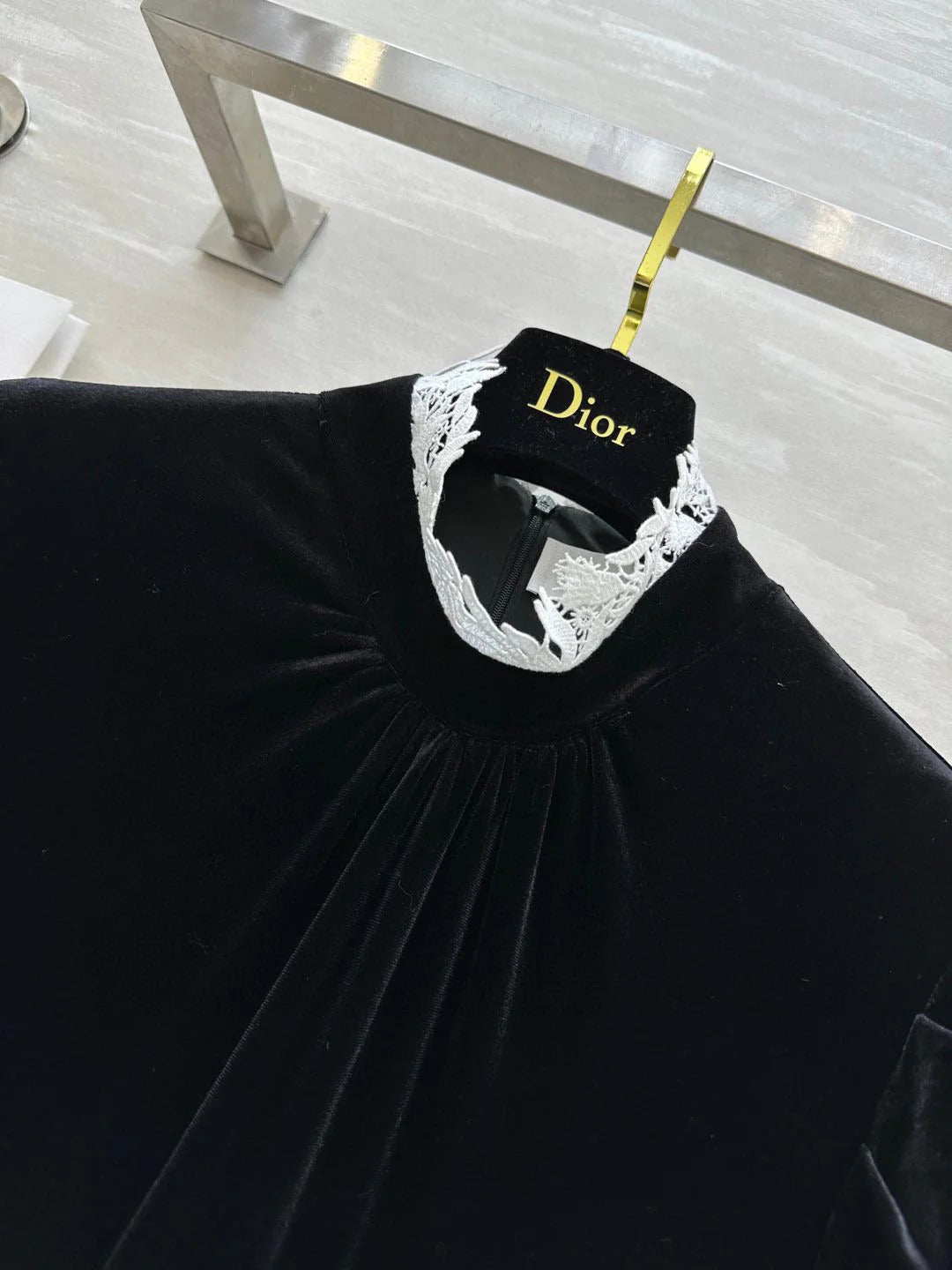 DIOR 25S LONG-SLEEVED VELVET DRESS STYLE 266