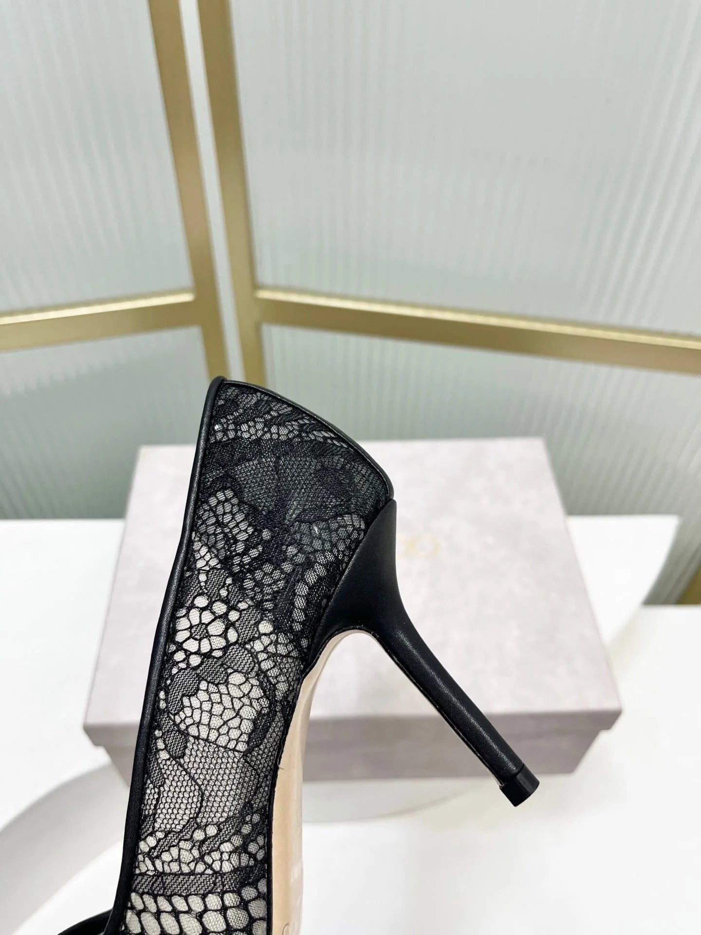 Jimmy 26s High Heel Pump 85 Black Lace Sheepskin 605956