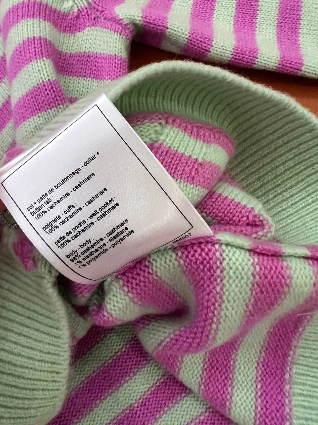 CHANEL 25S CARDIGAN STYLE 147