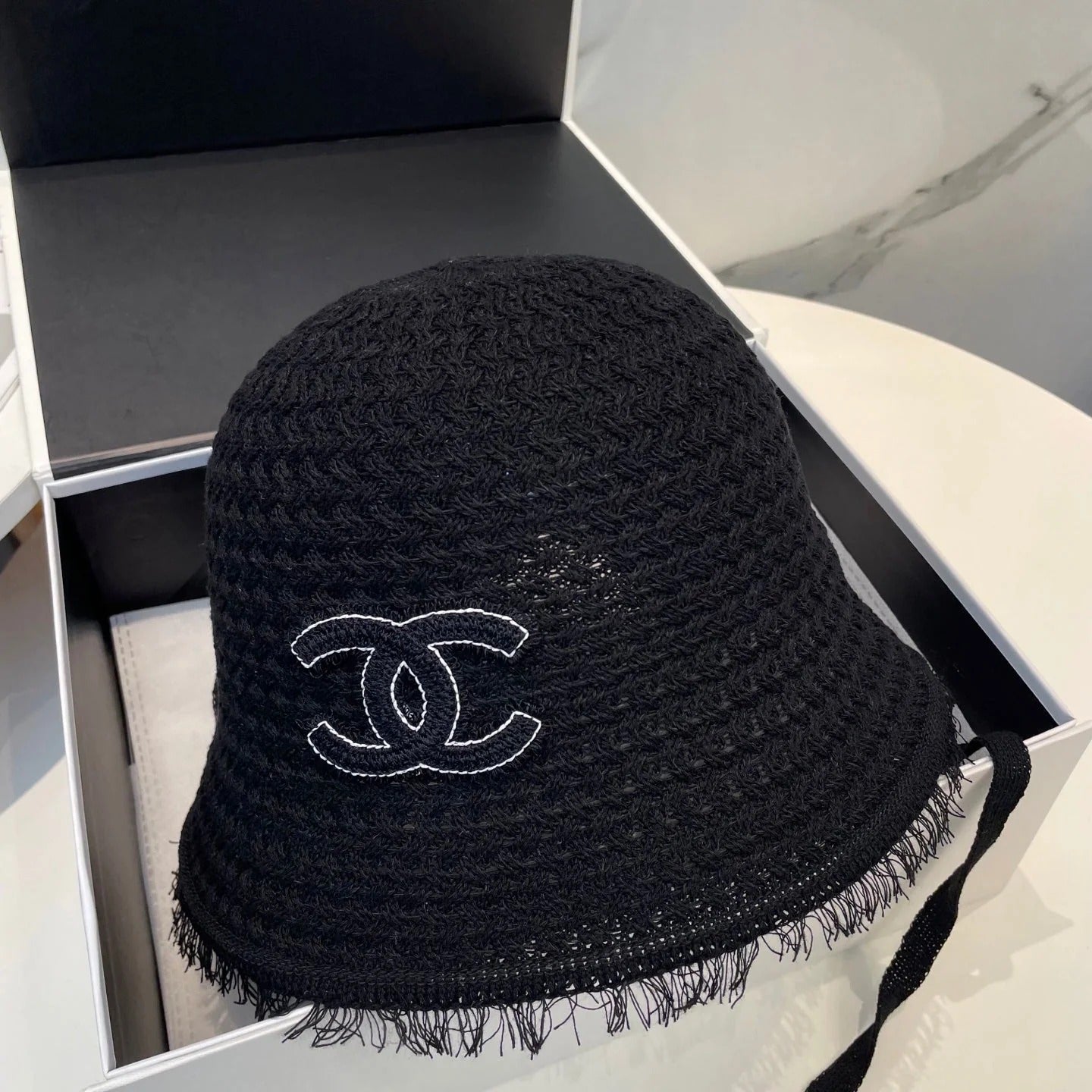 KNITTED BUCKET HAT BLACK 673882