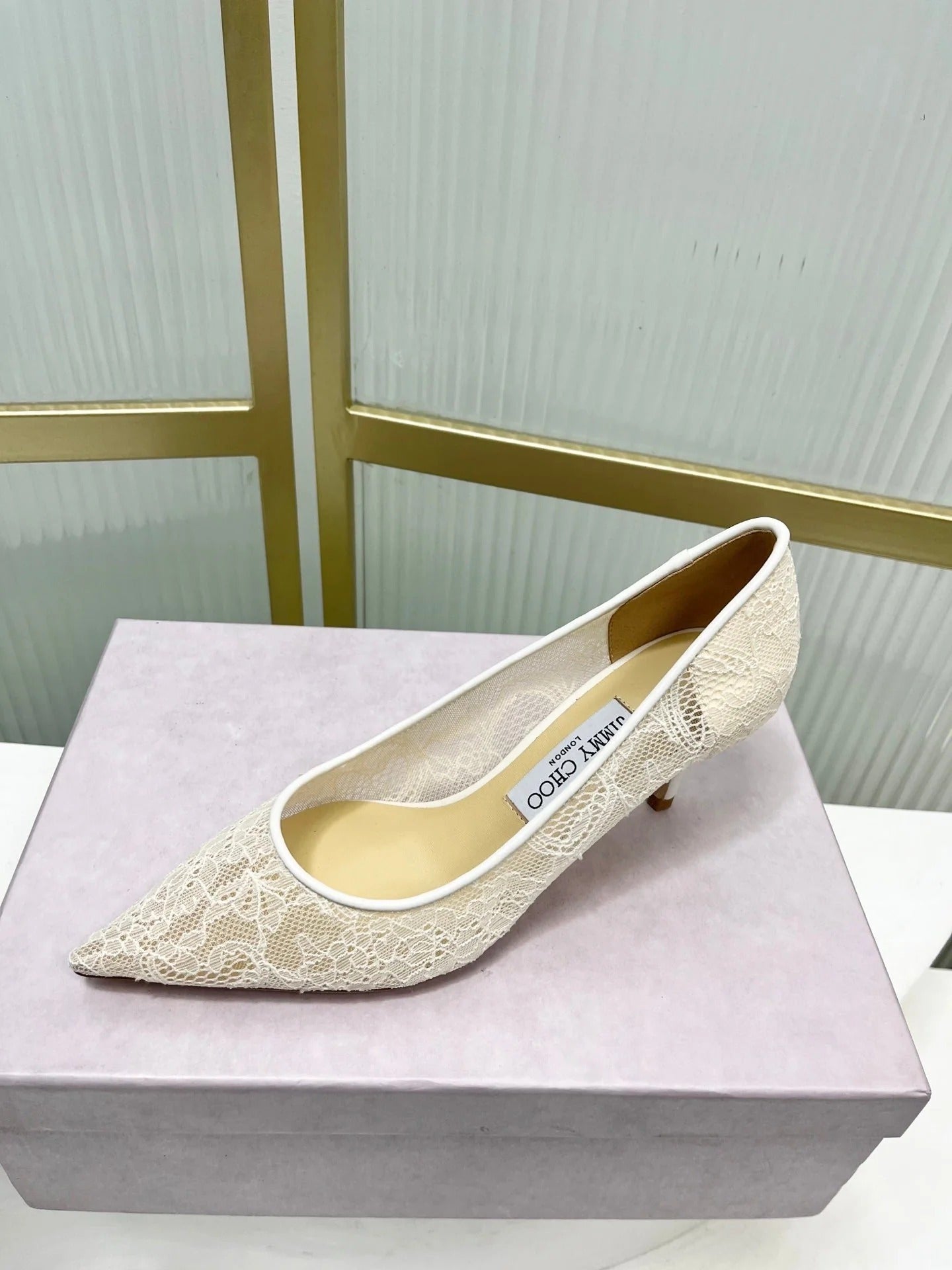 Jimmy 26s Heel Pump 65 Ivory Beige Lace Sheepskin 605951