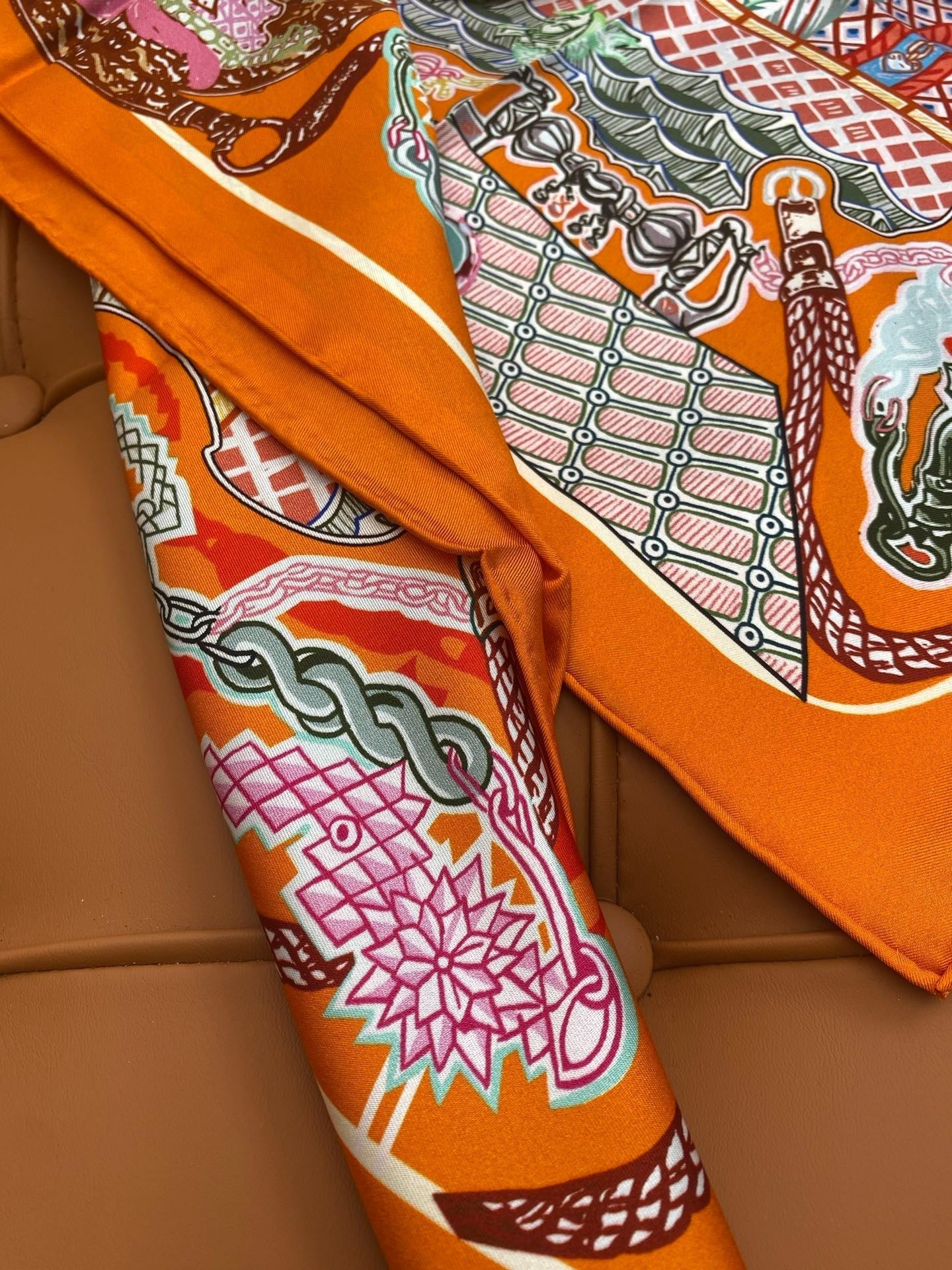 HERMES 25S SCARF 90 IN SILK 703685