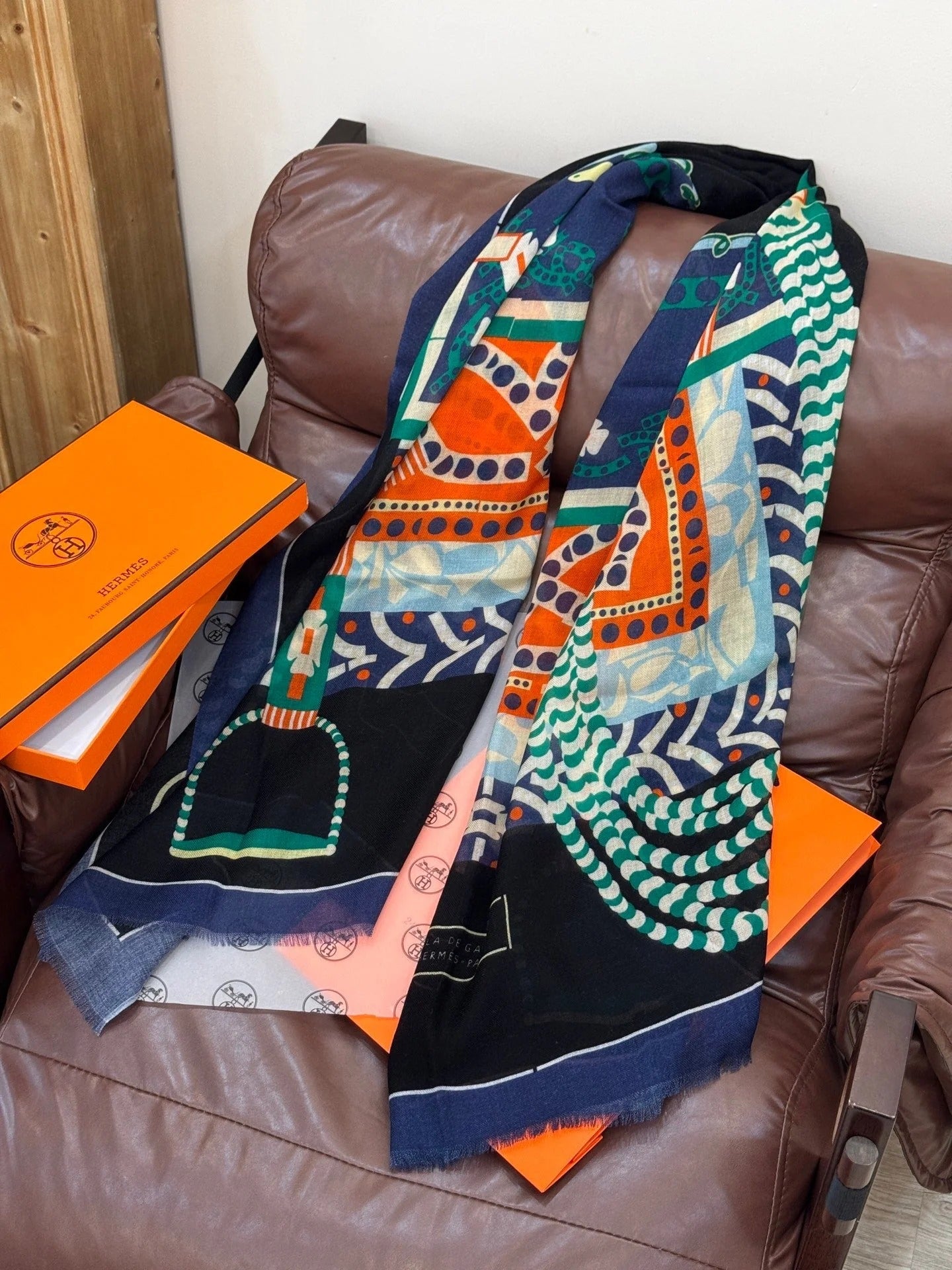 HERMES 25S SCARF 200 IN CASHMERE SILK 730597