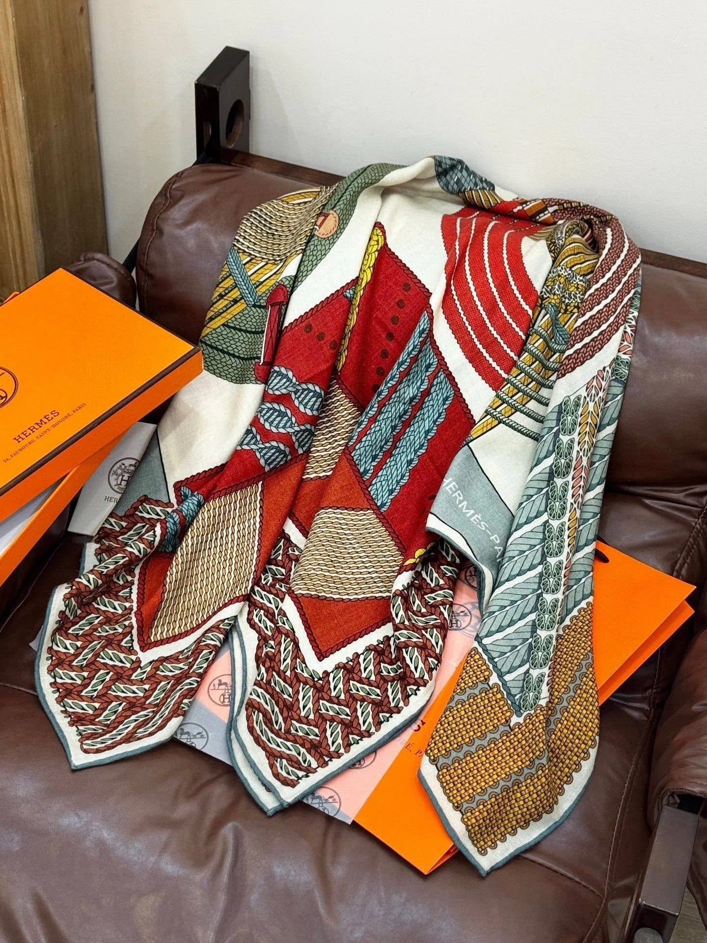 HERMES 25S SCARF 140 IN SILK 854805
