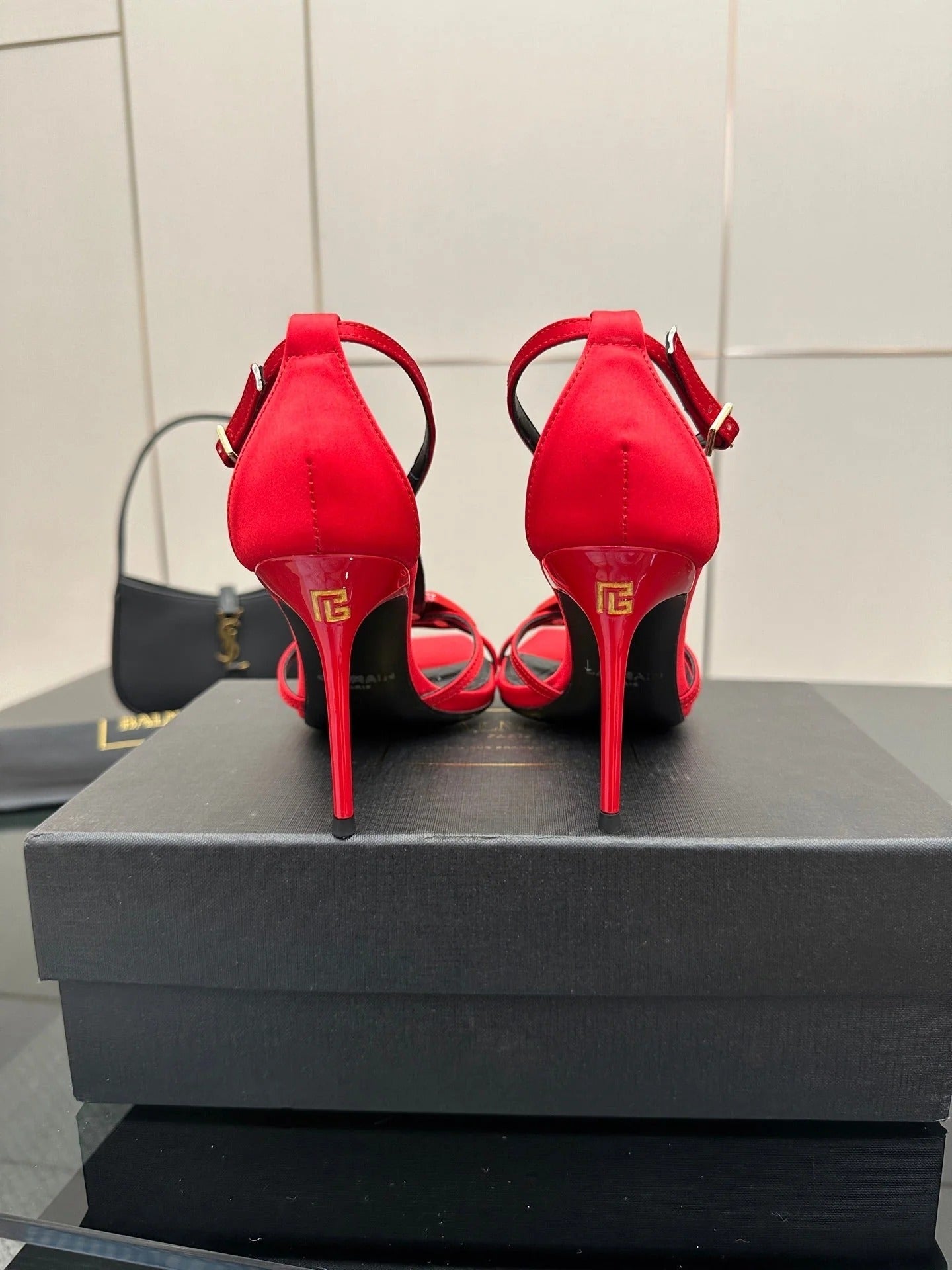 BALMAIN 25S LIPS SANDALS 10 IN CRIMSON RED SATIN
