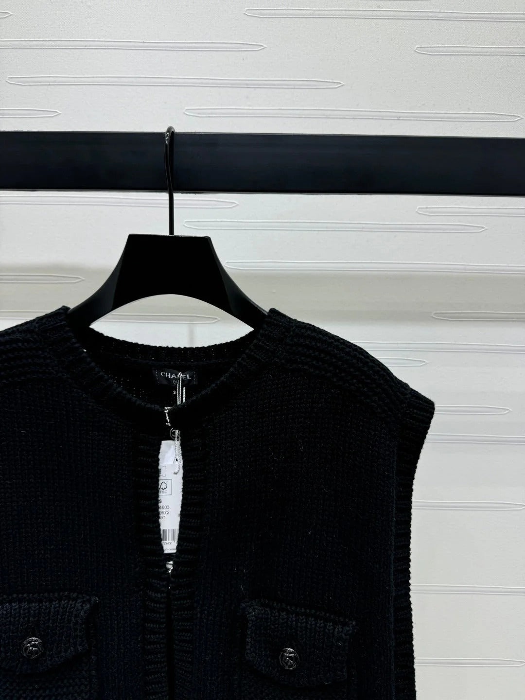 CHANEL CROPPED KNIT SWEATER 269386