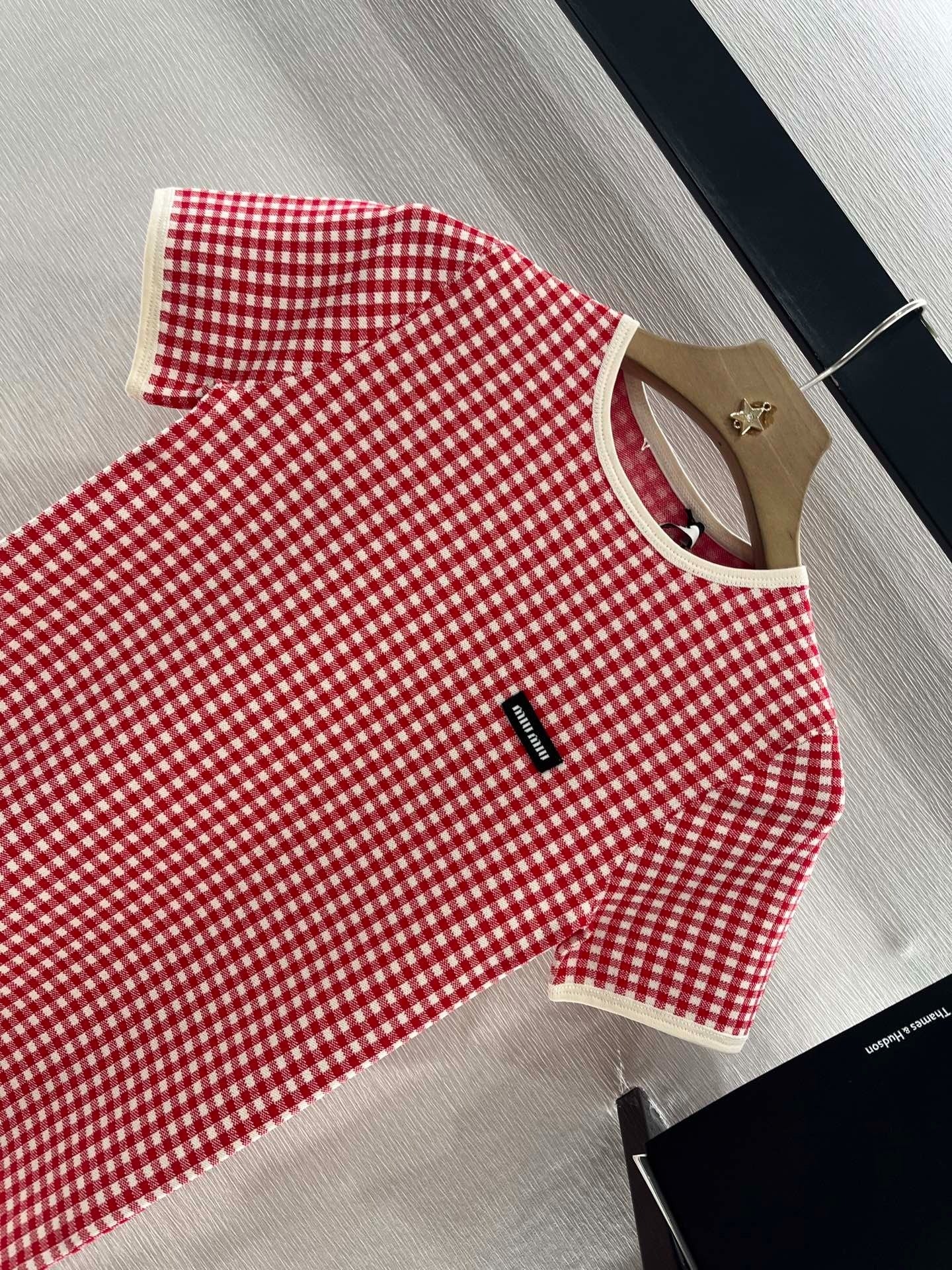 MIUMIU CHECKERED T SHIRT 274653