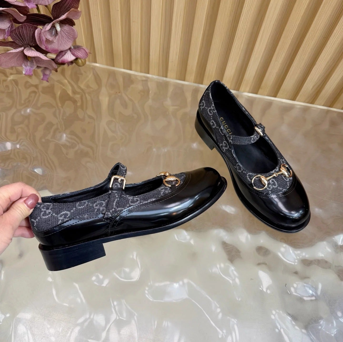 GG 26 Slip-on Black Sheepskin Double G Denim 589459