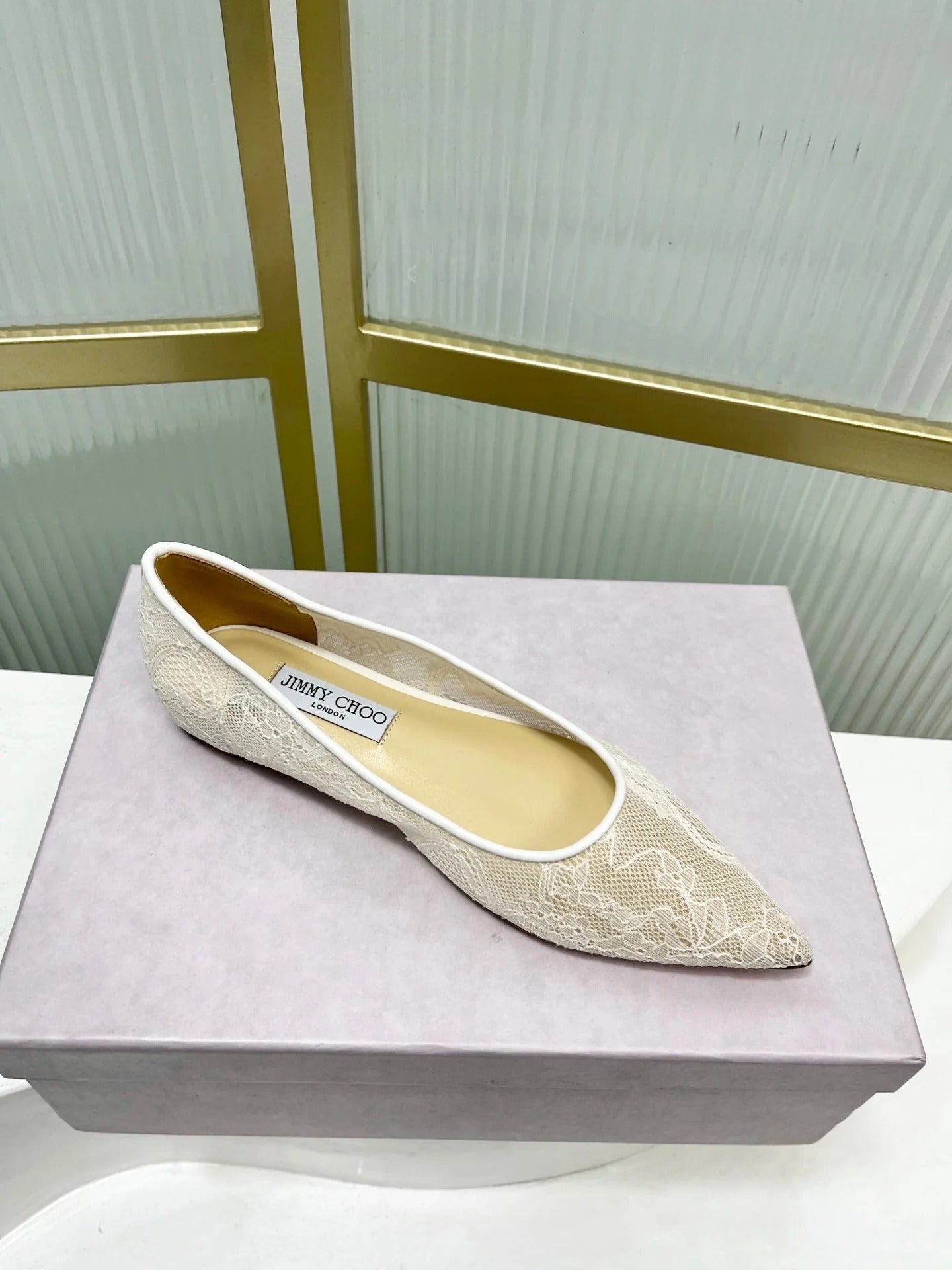Jimmy 26s Ballet Flats Ivory Beige Lace Sheepskin 605952