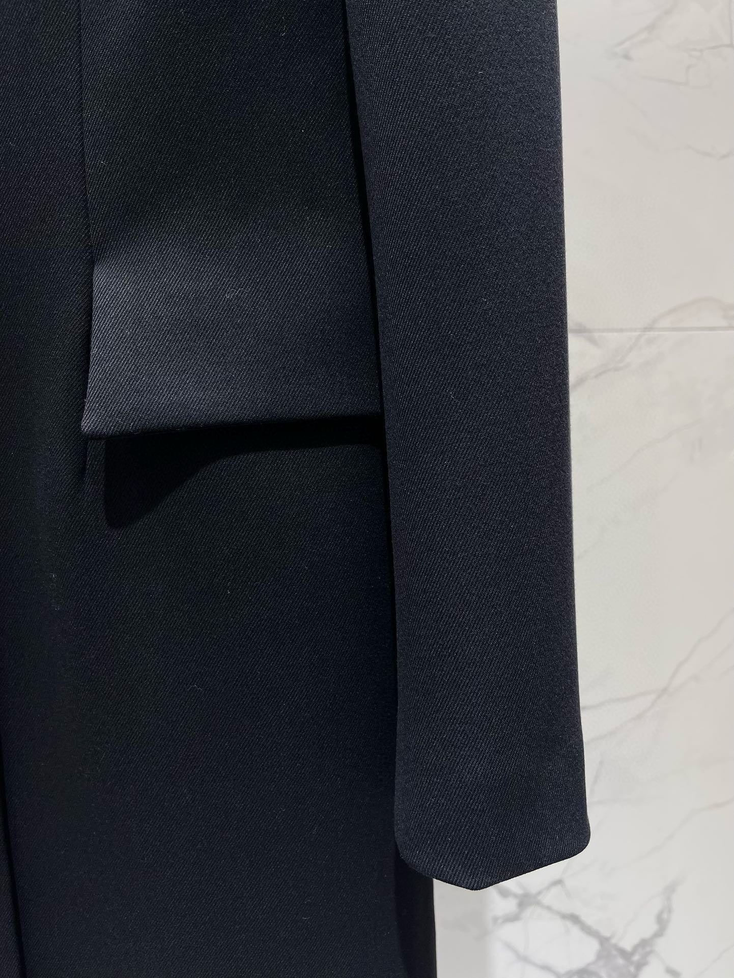 YSL 25S LONG COAT STYLE 134