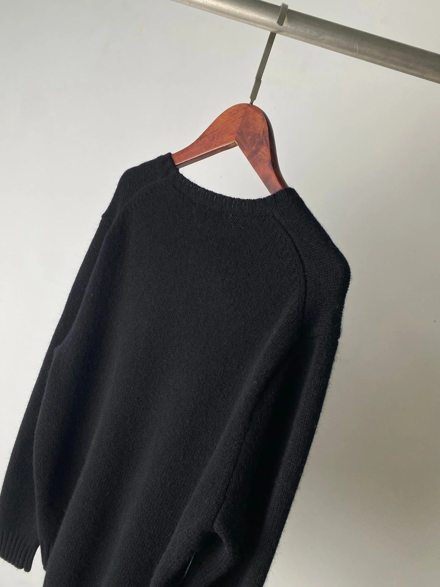 RALPH LAUREN 25S CREW NECK KNIT SWEATER WITH BEAR EMBROIDERY 203