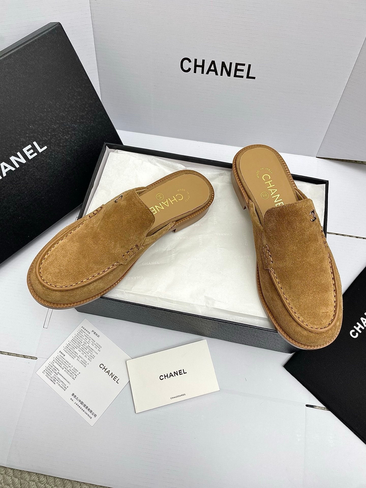 CC 26s Double C Mule Caramel Brown Suede 645303