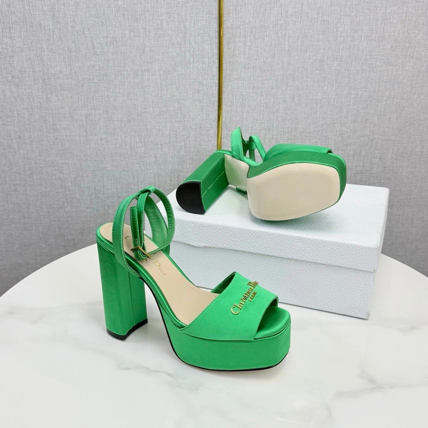 CD 26s Platform Sandals 80 Green Satin Sheepskin 640228