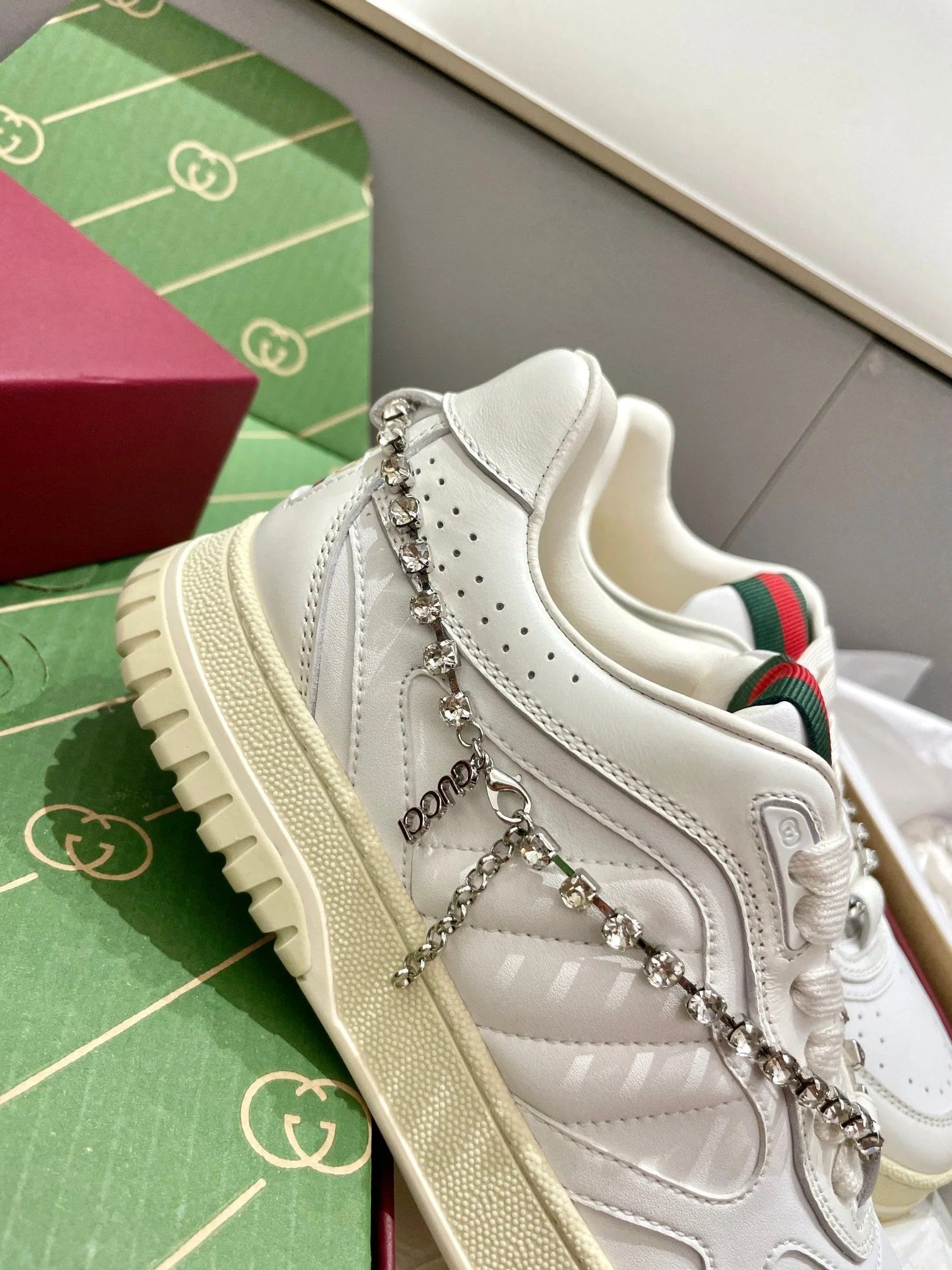 GG 26 Sneaker White Cowhide Chain With Rhinestones 632873