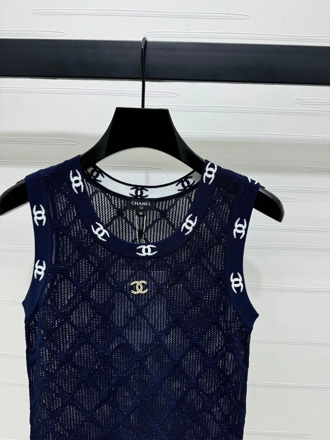 CHANEL 25S DIAMOND HOLLOW KNIT VEST 264031