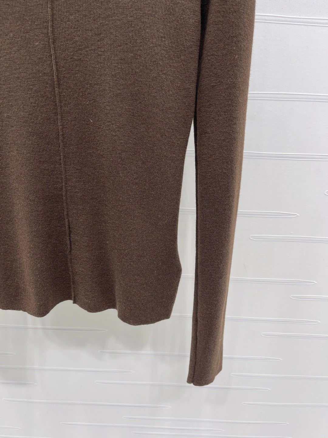 MIUMIU KNITTED LONG SLEEVE TOP STYLE 483