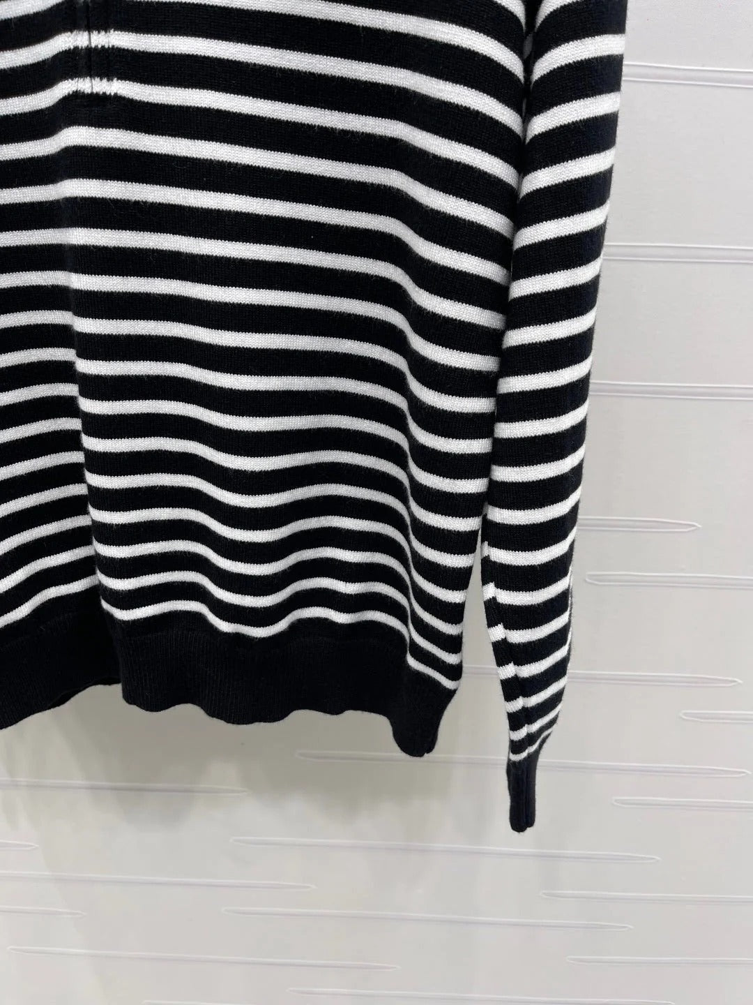 MIUMIU POLO KNIT SWEATER STYLE 488