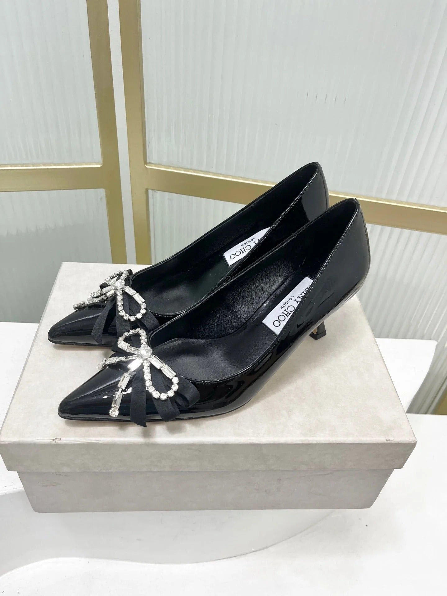 Jimmy 26s Pointed Toe Pump 55 Black Patent Leather 605968