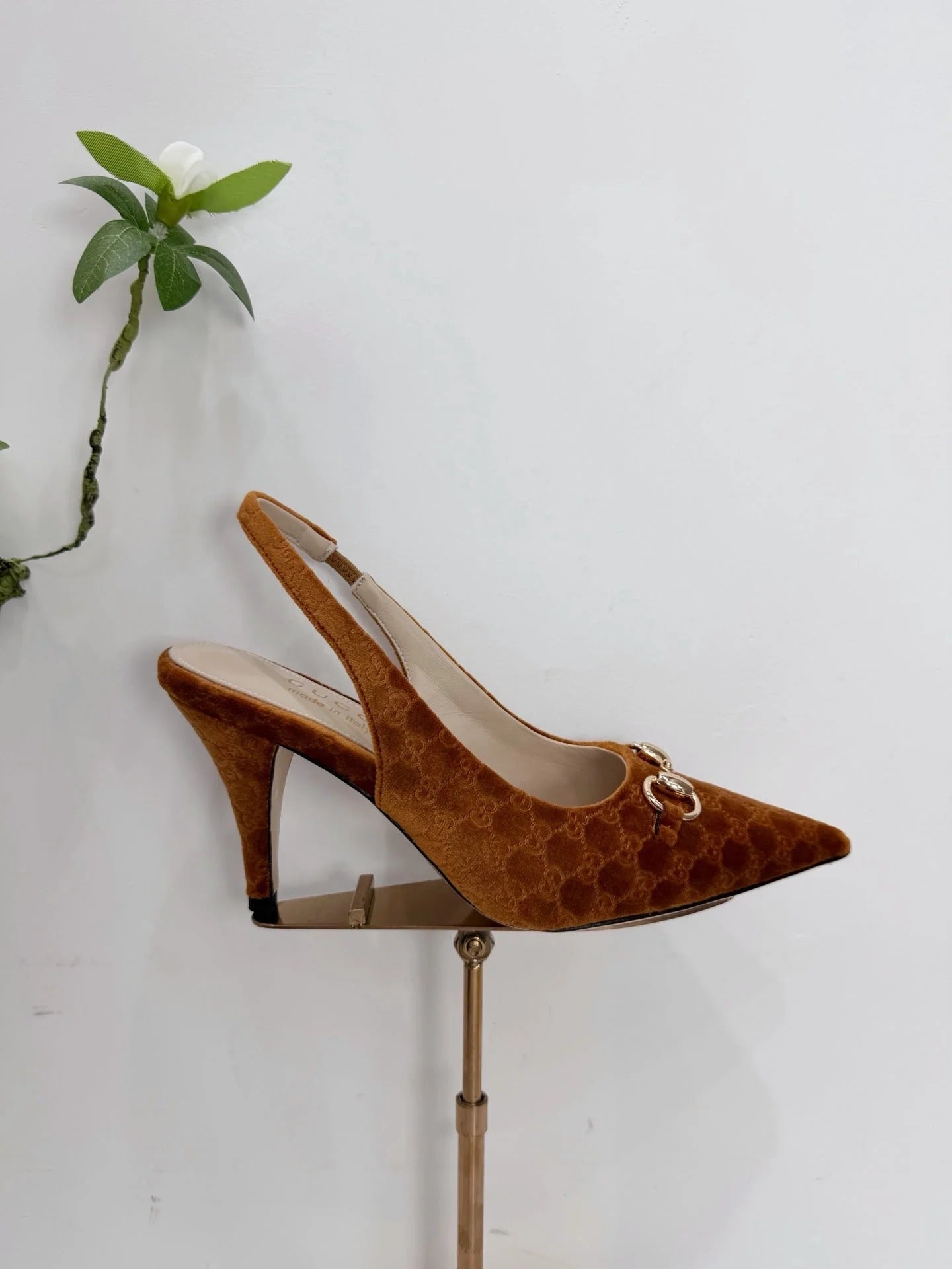 GG 26 Slingback Camel Brown Velvet 592421