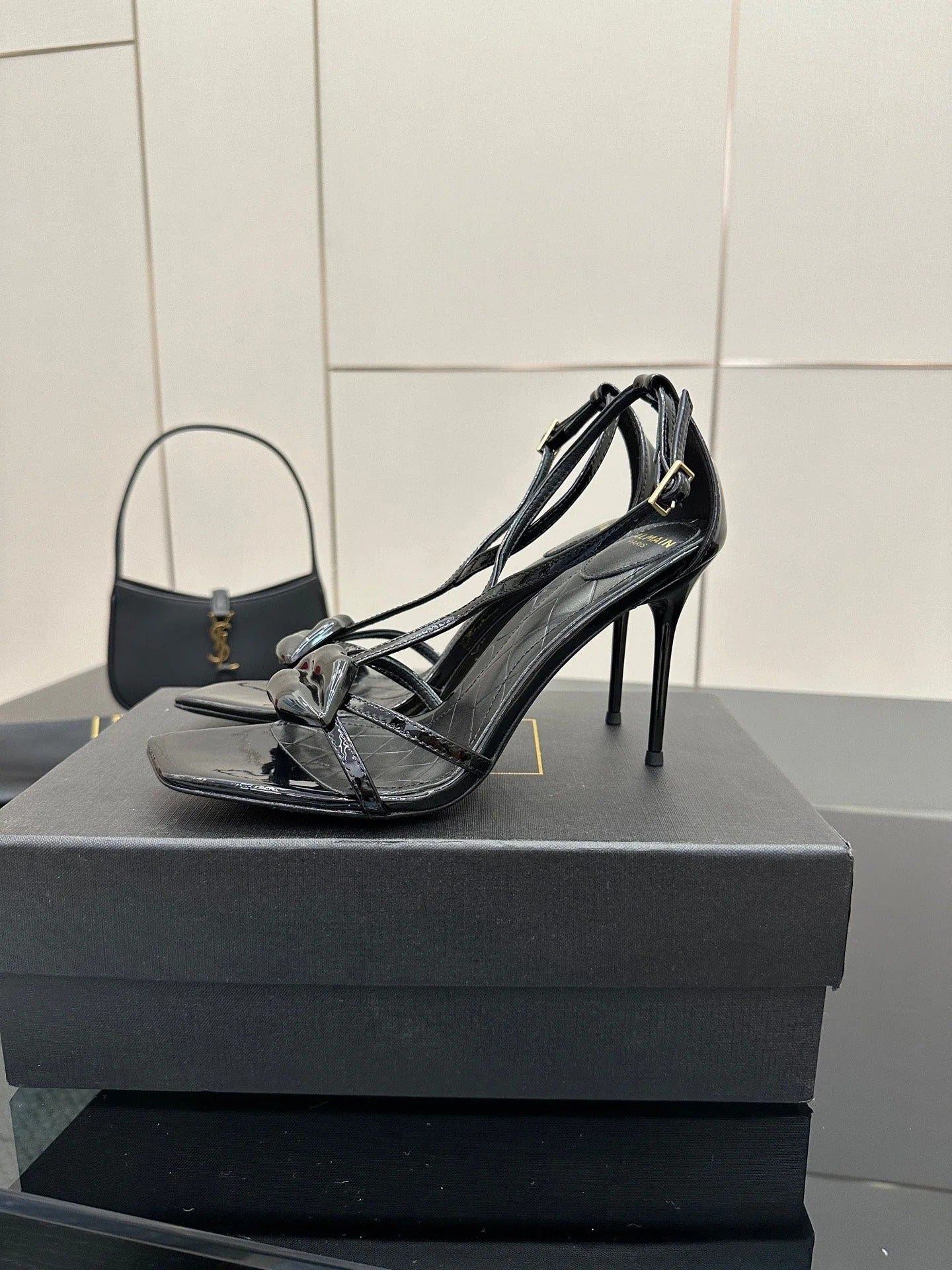BALMAIN 25S LIPS SANDALS 10 IN BLACK SATIN