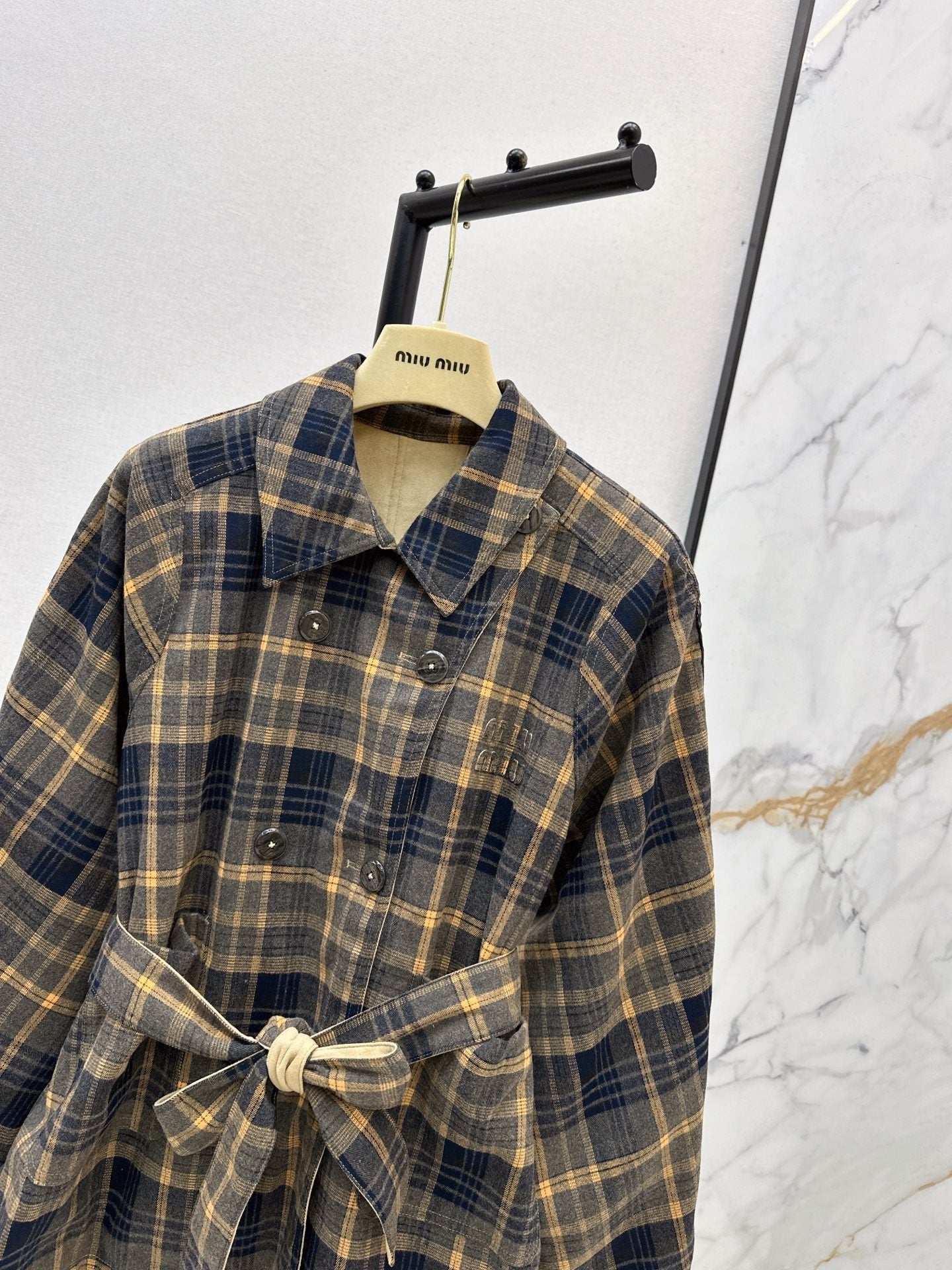 MIUMIU LONG REVERSIBLE COAT STYLE 747