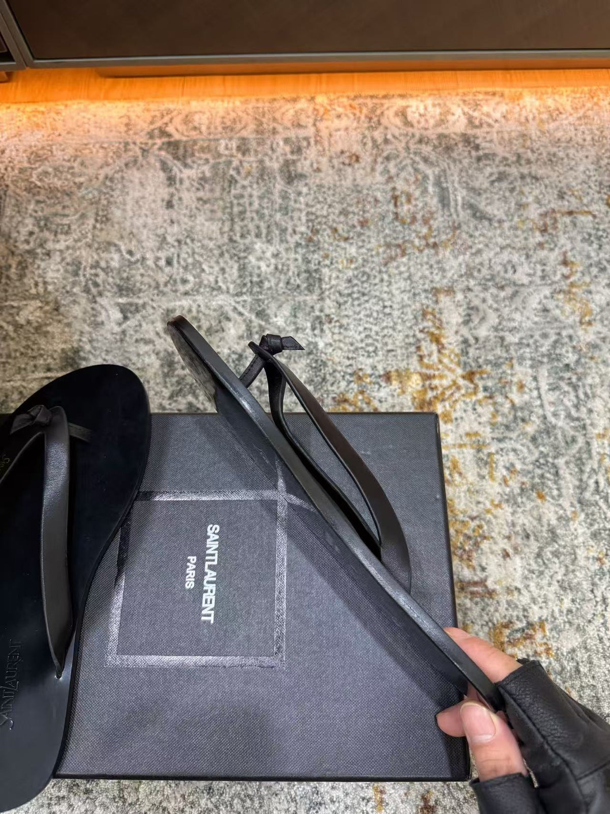 YSL 26S Thong Sandals Black Calfskin 25626