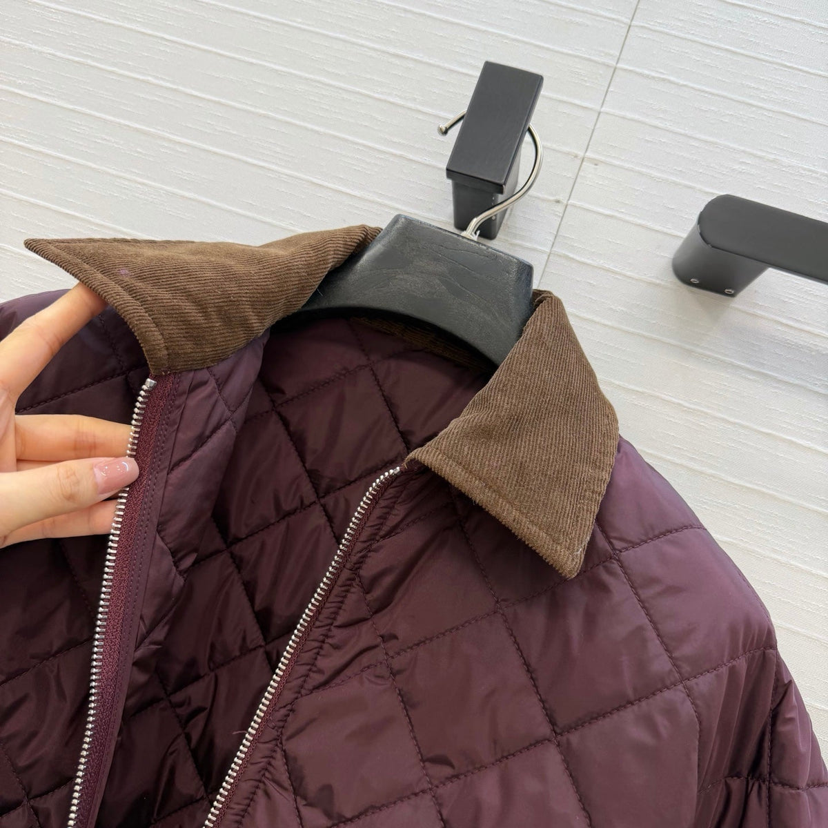 Prad 26FW Diamond-Quilted Cropped Jacket Corduroy Collar Polyester 440516