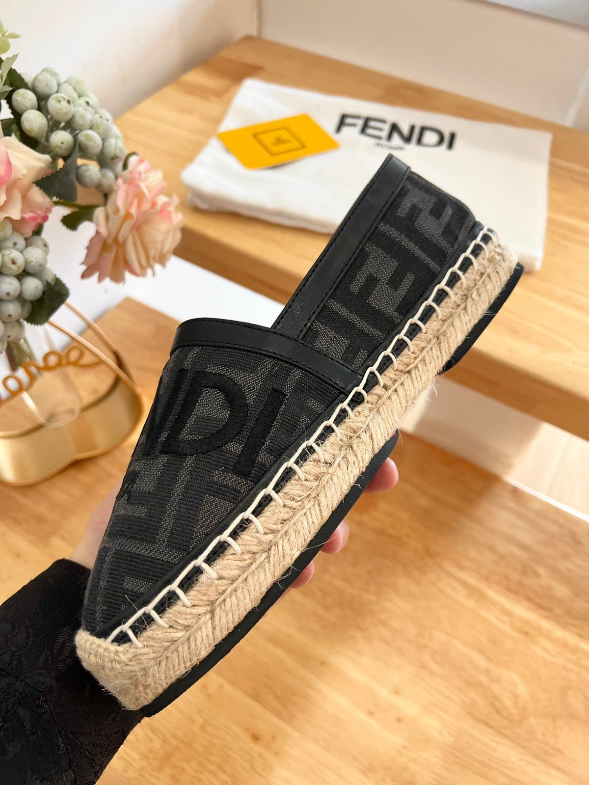 Fendi 26S Espadrille Loafers Black Canvas Style 3