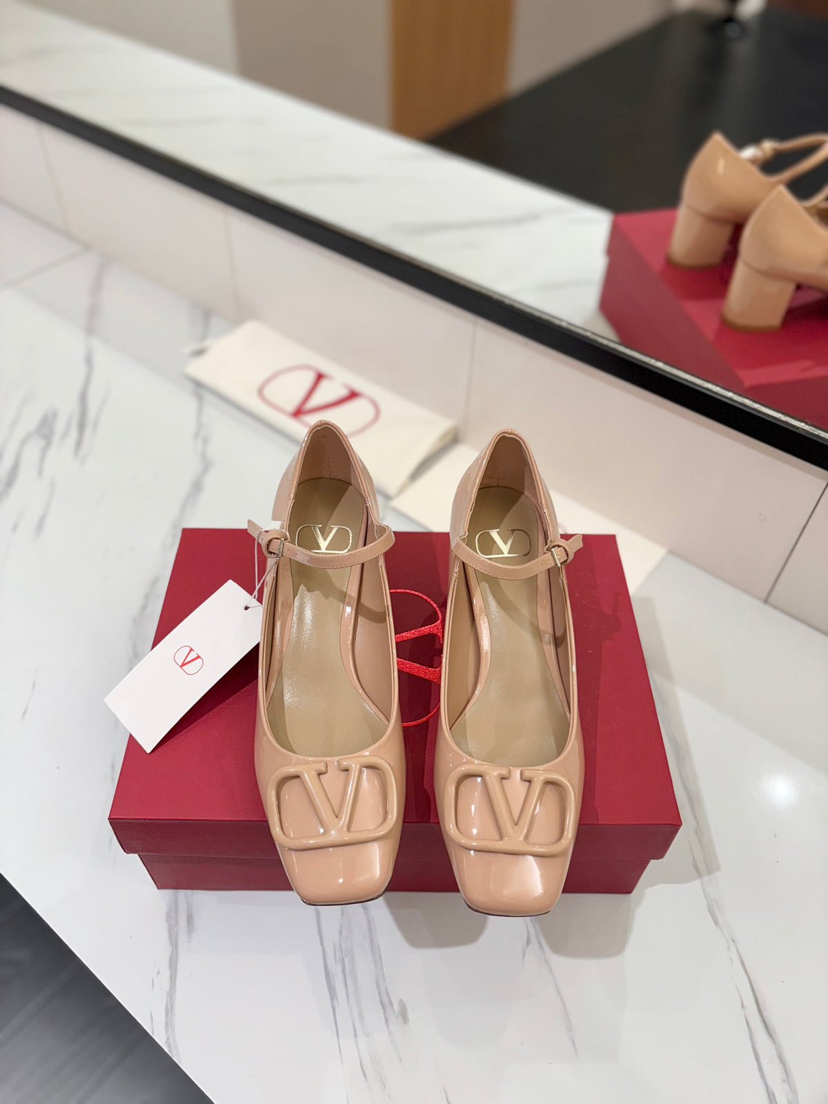 Valentino 26S Mary Jane Heels 6cm In Nude Patent Calfskin