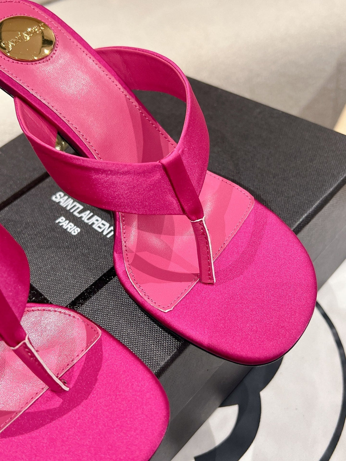 YSL 26S Heeled Thong Sandals 8.5cm Dark Pink Satin