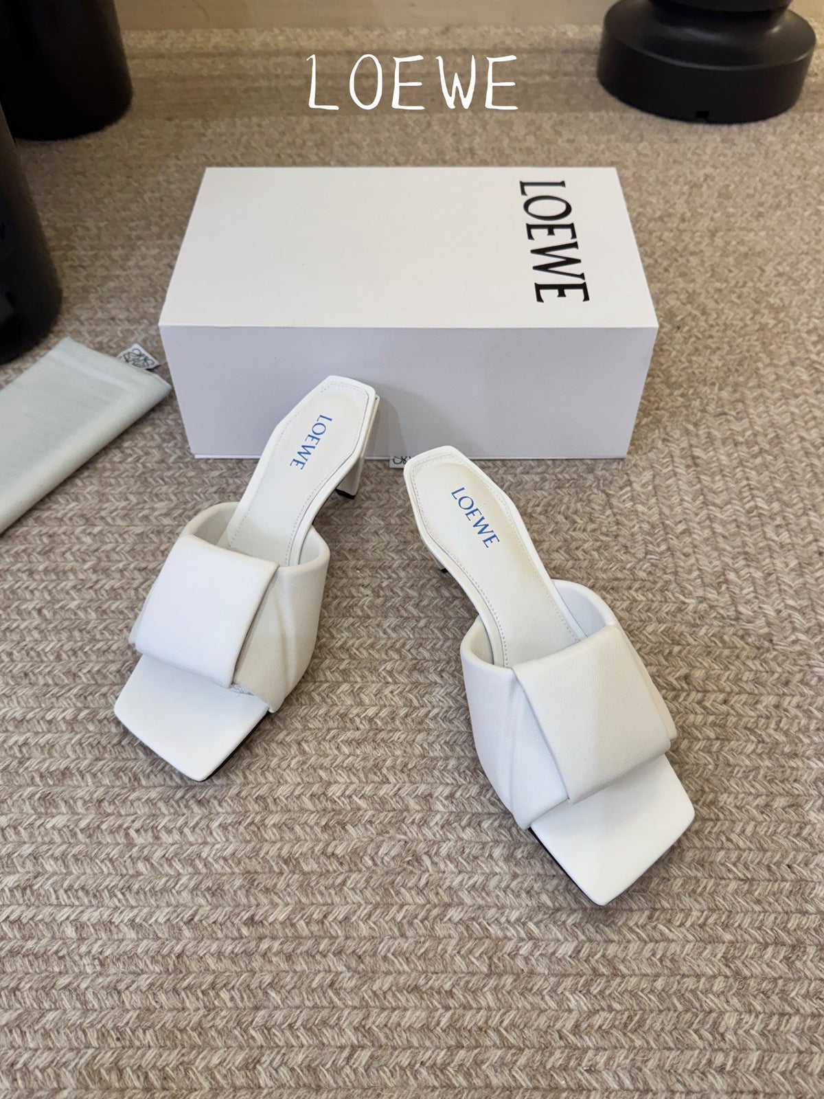 Loewe 2026 Origami Padded Square-Toe Sandals Leather 166744
