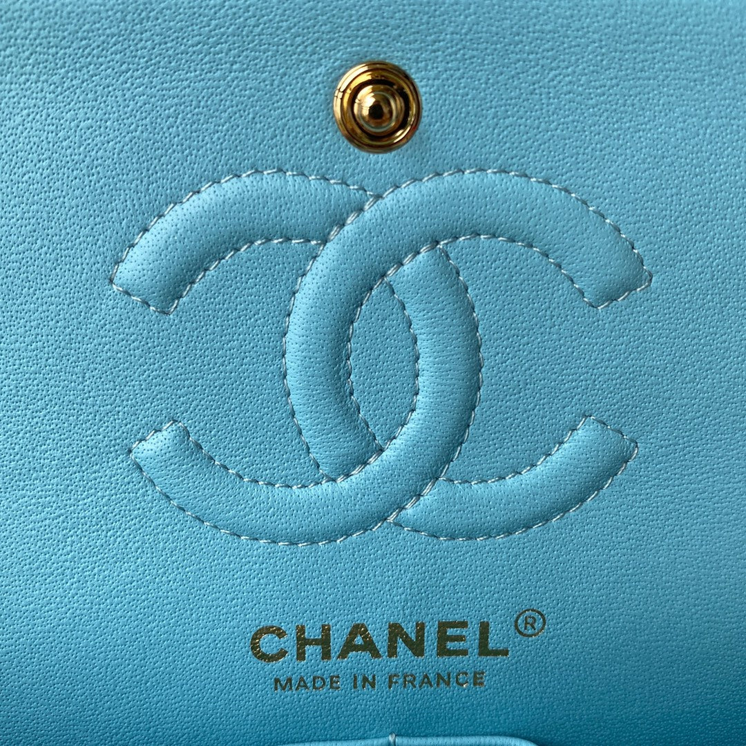 Medium Classic Flap Bag 23cm Blue Sky Lambskin Gold Hardware