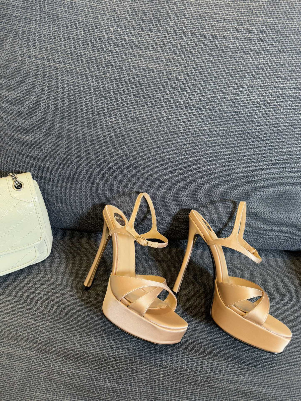 YSL 26S Cross-Strap Sandals 150 Mm Nude Satin