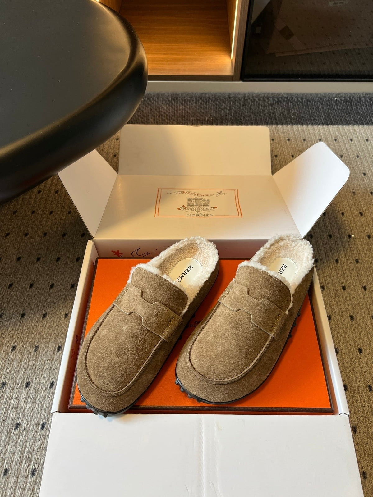 HM 26S Destin Mules Greyish Beige Suede