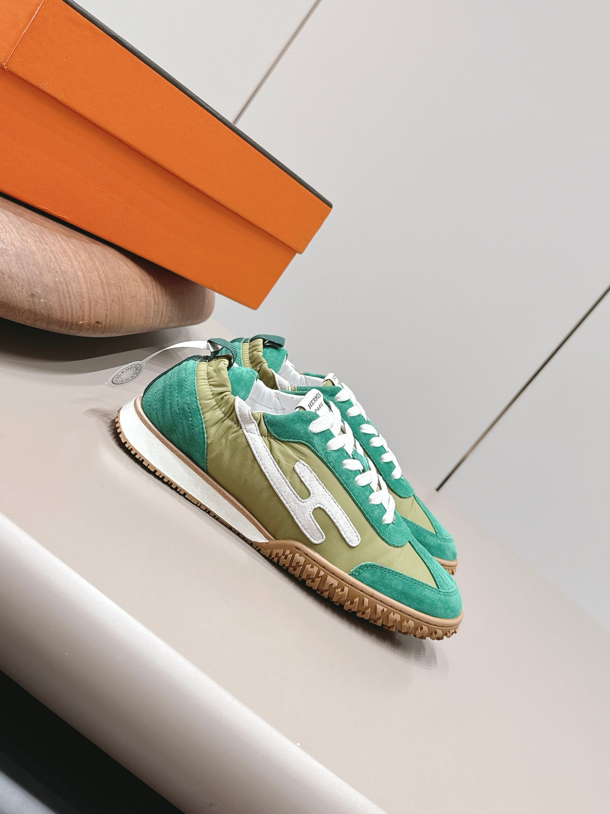 HM 26S Bouncing Sneakers Green Nylon Suede