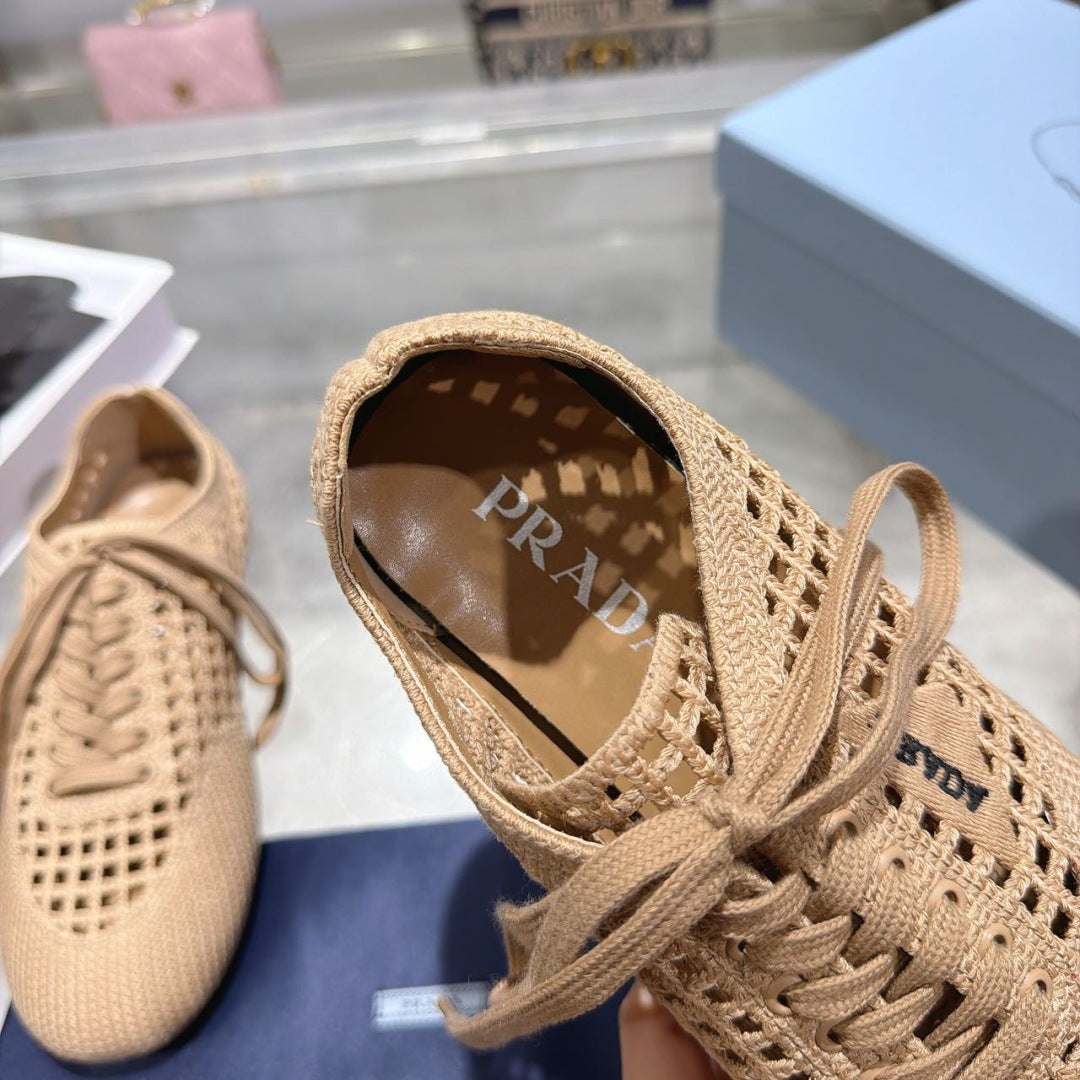 Prada 26s Lace Up Openwork Knit Sneakers Beige Knit Fabric