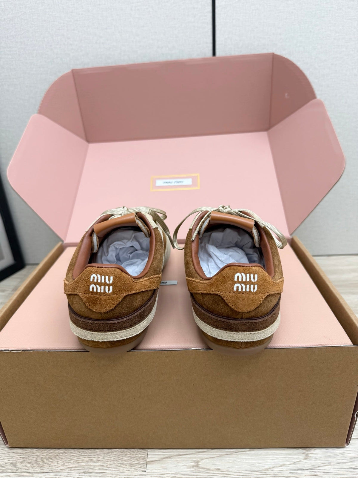 Miumiu 26s Sneakers Beige Mix Brown Suede
