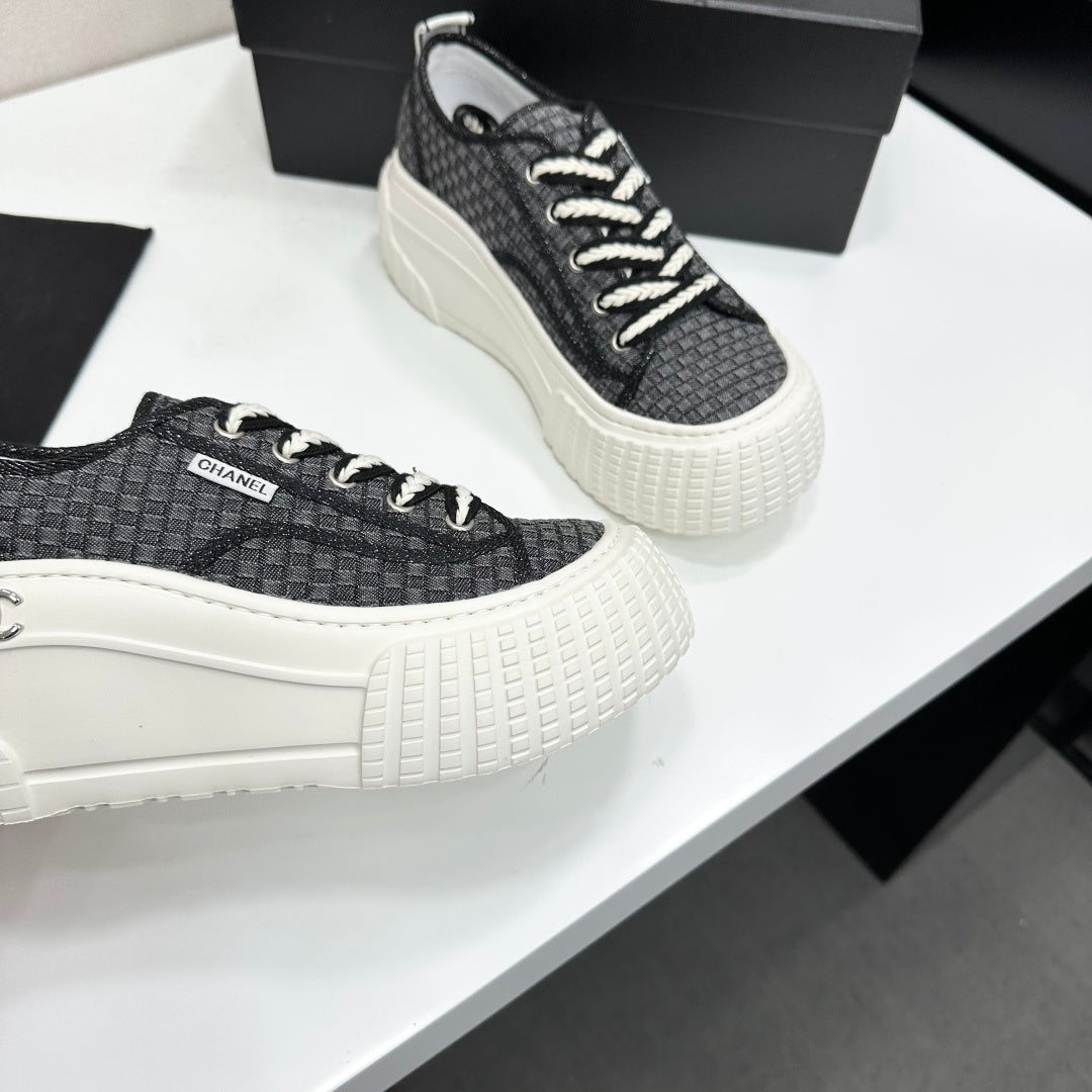 CC 26S Chunky Sneakers in Black Checkered Woven Fabric