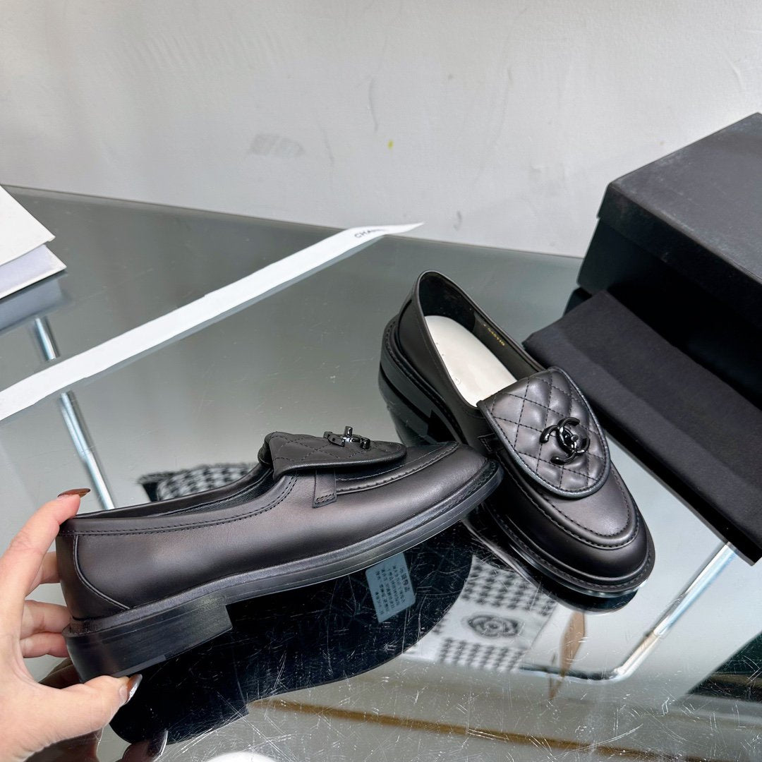 Moccasins Black Quilted Calfskin 238591