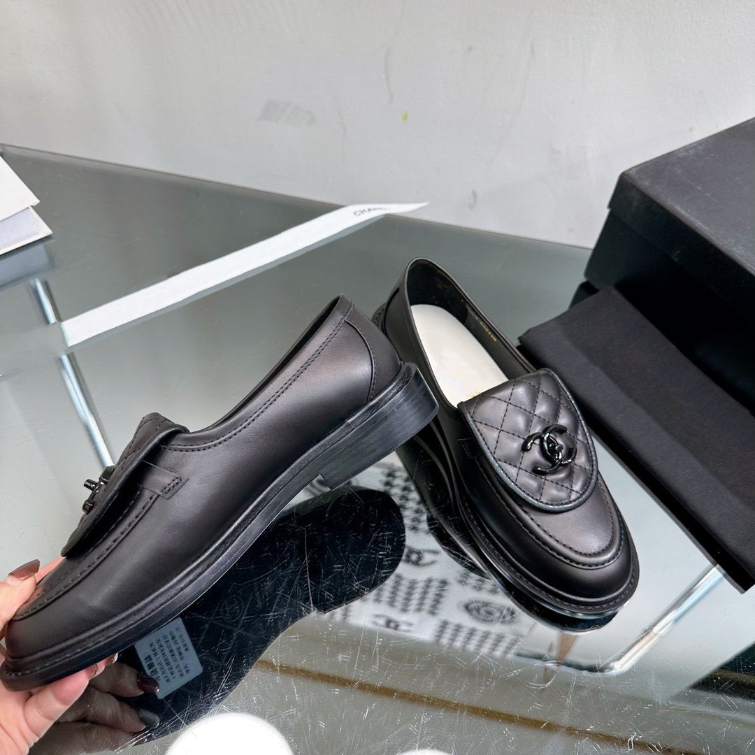 Moccasins Black Quilted Calfskin 238591