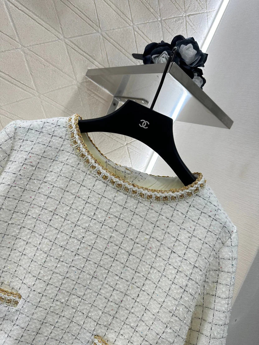 CHANEL BUTTON-BACK DRESS TOP STYLE 286