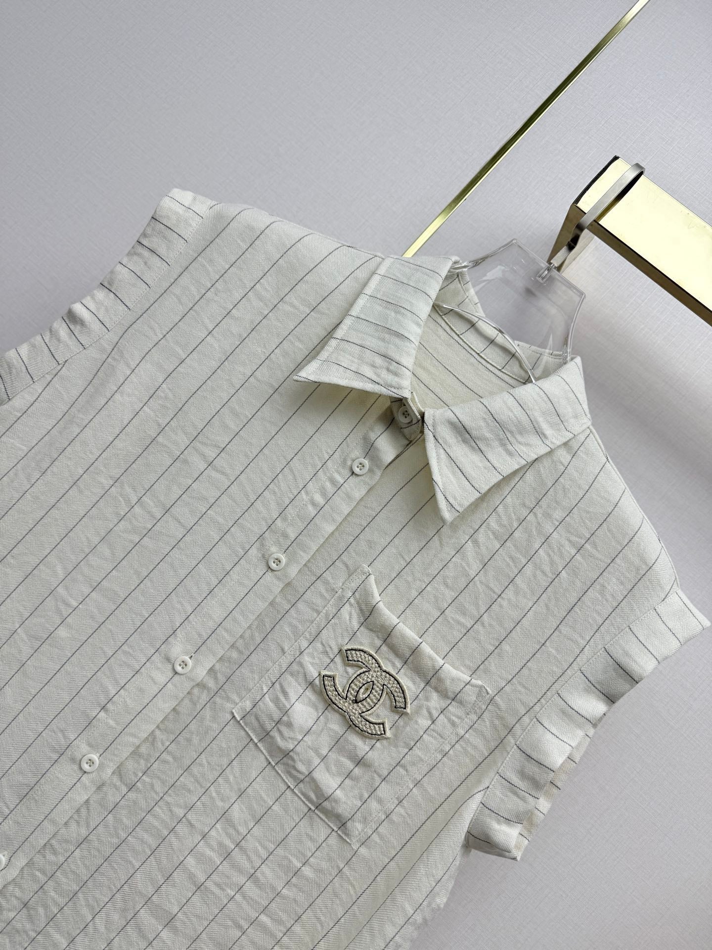 CC 26SS Sleeveless Shirt + Shorts Set in Polyester 375649