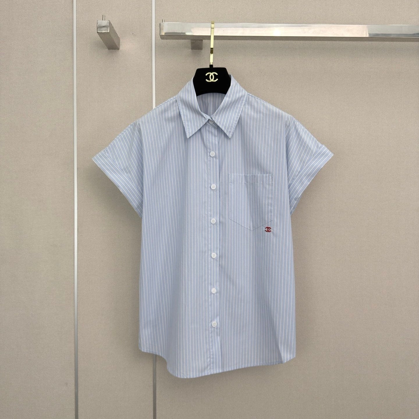 CC Short-sleeved Shirt Light Blue in Cotton 379641