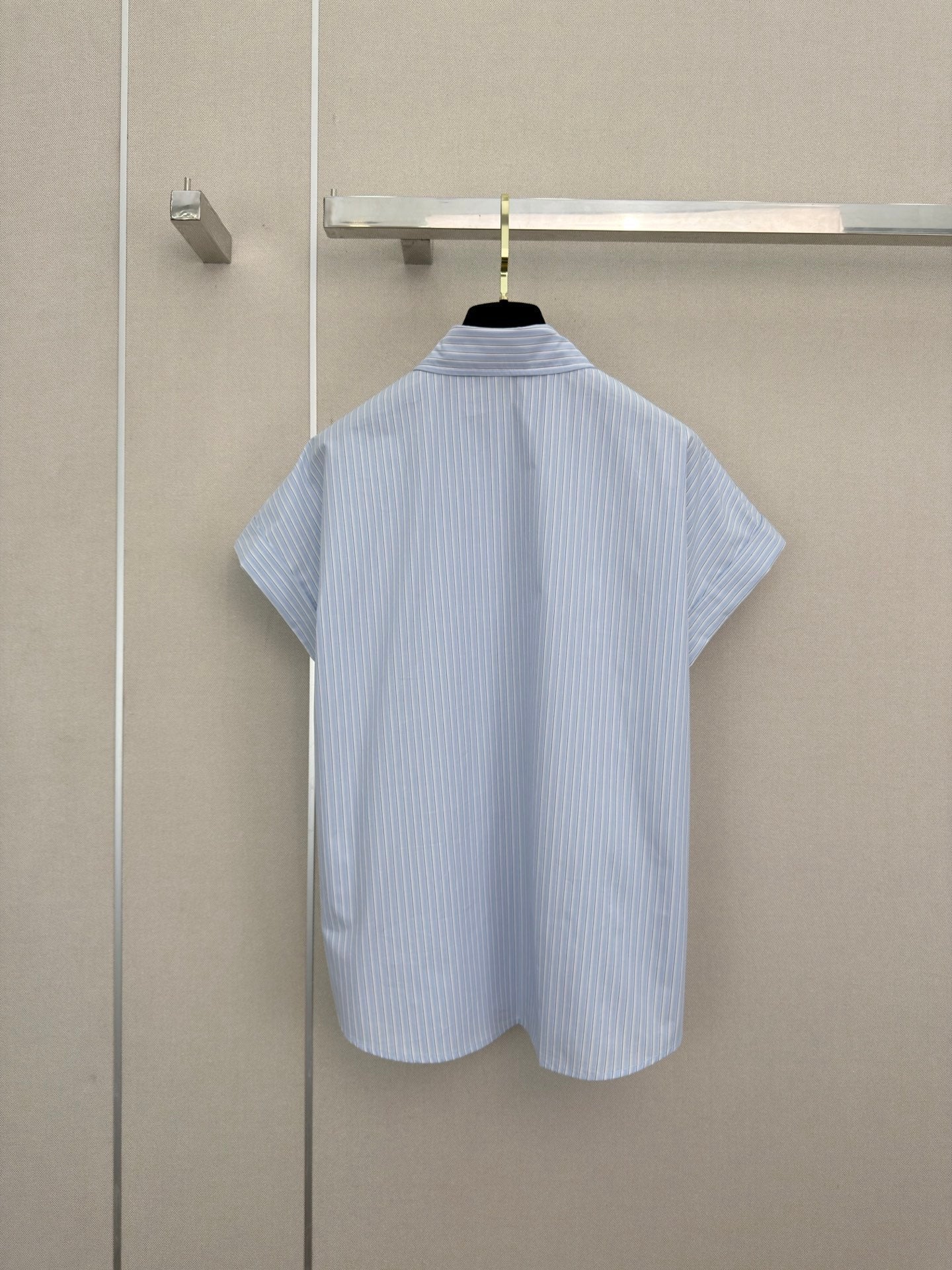 CC Short-sleeved Shirt Light Blue in Cotton 379641