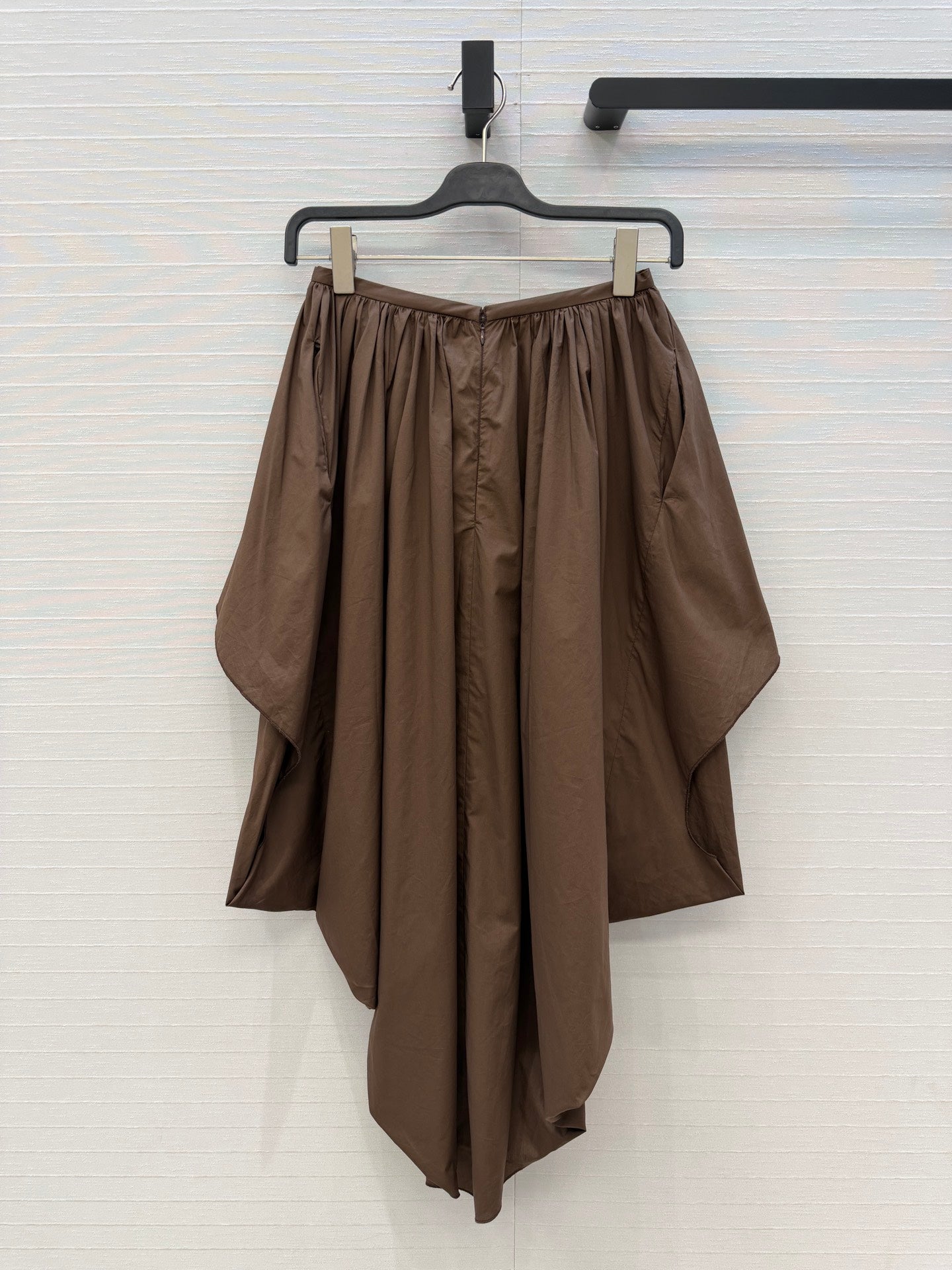 Loew Irregular Pleated Puffy Skirt Brown in Cotton 381523